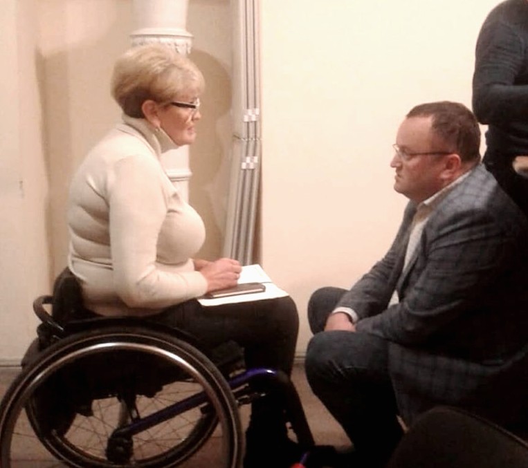 Завдяки проекту «Радниці мерів» змінюється ставлення до людей з інвалідністю — депутатка Вижницької міської ради