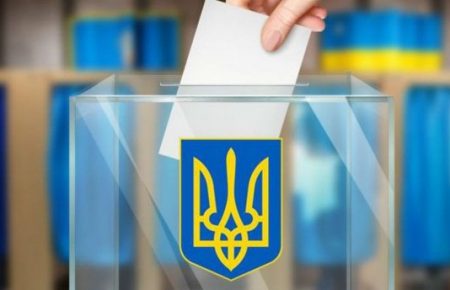В Україні у 86 об'єднаних територіальних громадах проходять перші місцеві вибори