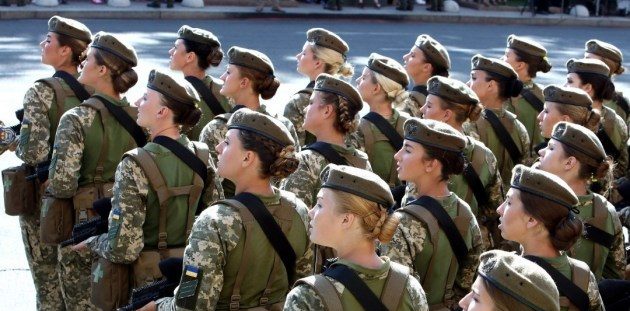 На Одещині у військовій частині  побили військовослужбовицю — міністр оборони