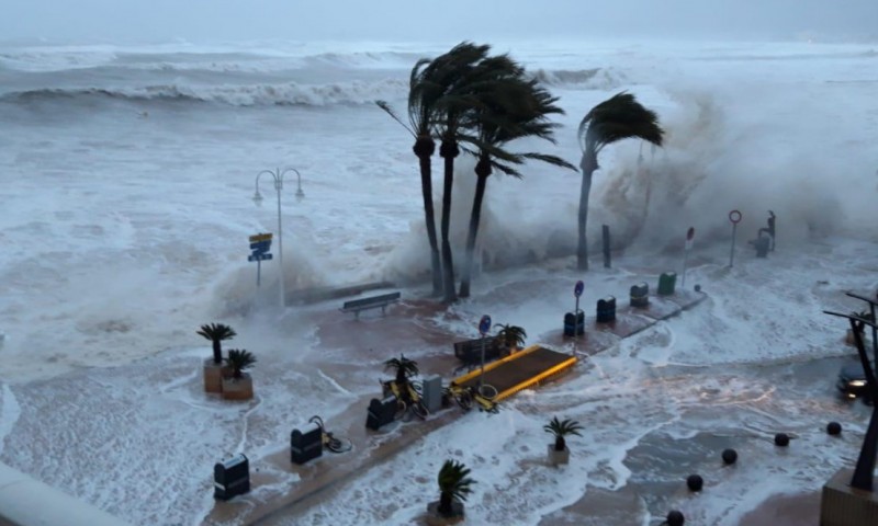 В Іспанії загинули щонайменше 13 людей внаслідок шторму «Глорія»