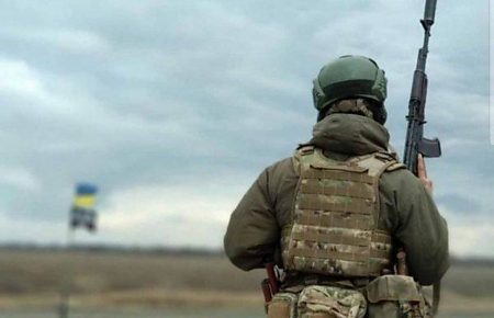 Доба на Донбасі: 1 військовий загинув, ще 10 дістали поранення
