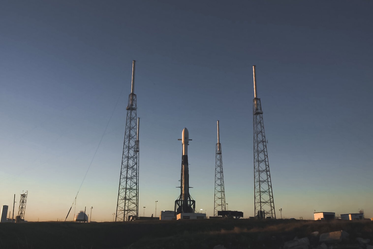 SpaceX вивела на орбіту ще 60 міні-супутників глобальної мережі Starlink