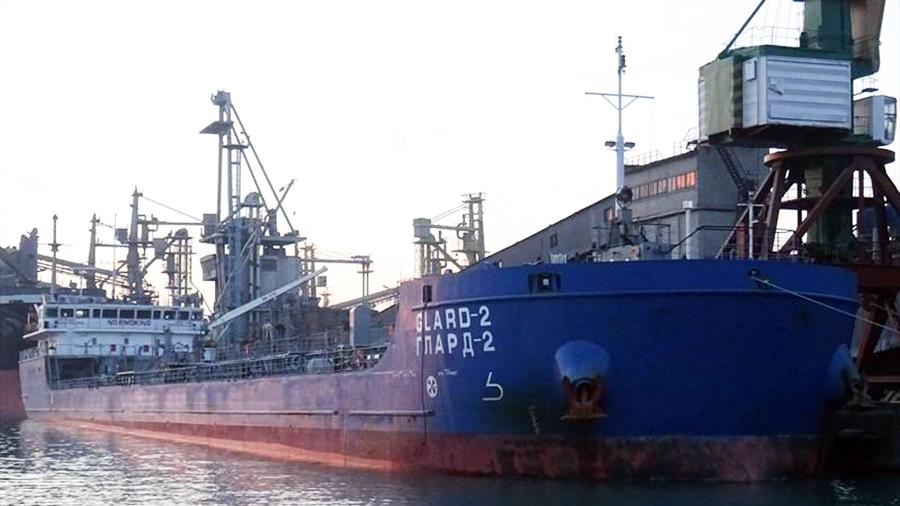 Біля узбережжя Туреччини зіштовхнулися танкер під прапором РФ та риболовецький човен: троє зниклих безвісти