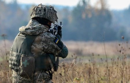 На Донбасі восьмеро українських військових отримали поранення