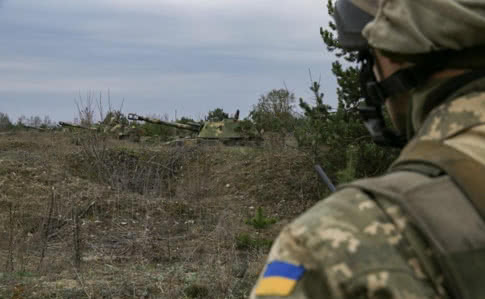 Доба на Донбасі: бойовики 2 рази порушили «режим тиші»