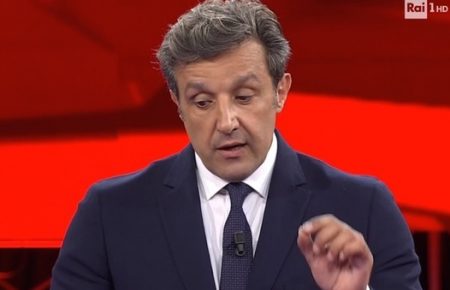 «Це була ненавмисна помилка»: італійський телеведучий вибачився за «малу Росію»