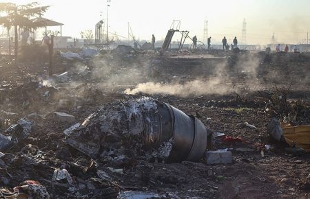 Розшифровка самописців збитого у Тегерані літака МАУ: лайнер впав унаслідок влучення в нього ракети