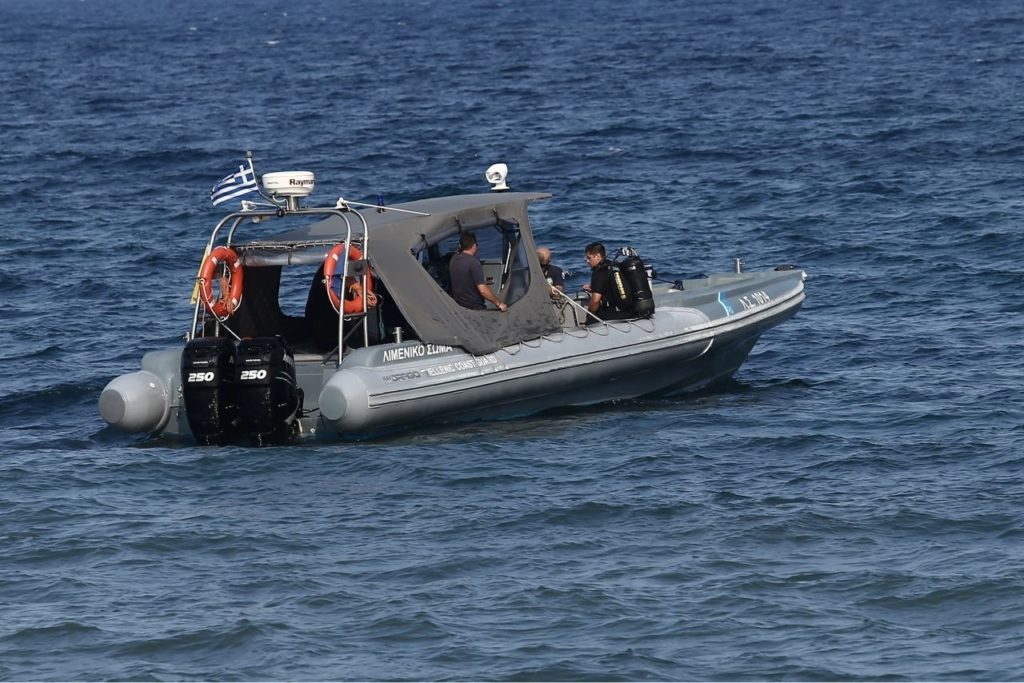Щонайменше 12 людей затонули неподалік берегів Греції