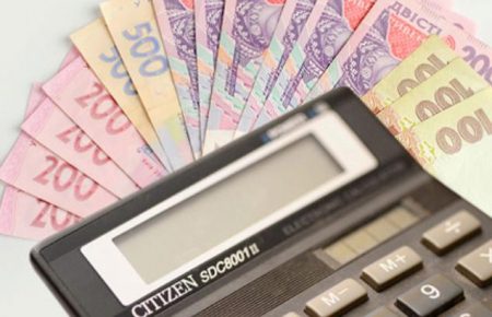 У 2019 році українці задекларували майже 101,8 млрд грн доходів — податкова служба