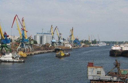 Херсонський морський торговельний порт передали у концесію — Гончарук