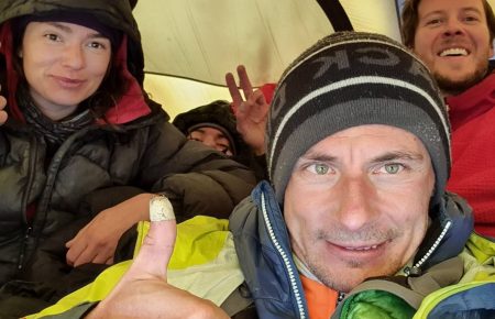 Харків'янин Валентин Сипавін здійснив сходження до найвищого у світі вулкану