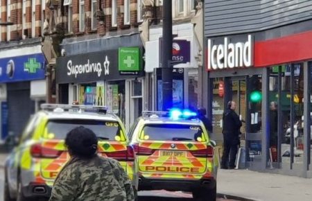 Теракт на півдні Лондона: поліція застрелила нападника