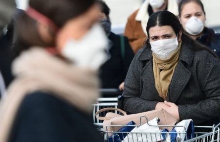 Людей на вулицях уп'ятеро менше, 99% без масок — українець про коронавірус в Мілані