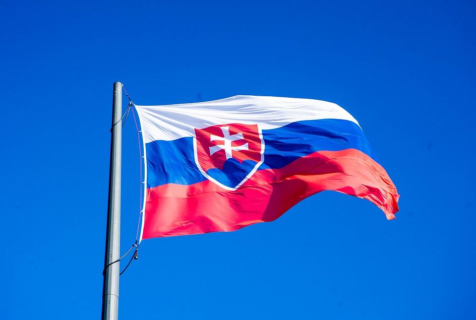 Ексміністра економіки Словаччини засудили до 19 років ув'язнення за шахрайство