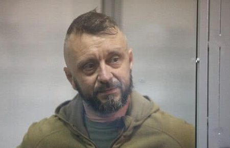 Дело Шеремета: суд оставил под стражей подозреваемого Антоненко