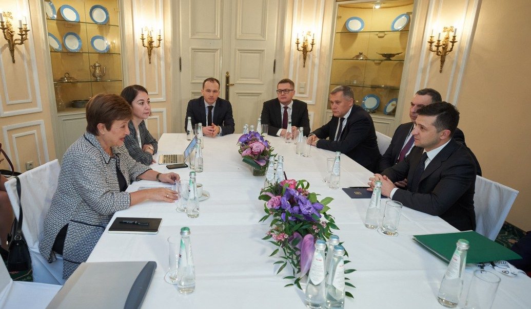 Президент зустрівся із главою МВФ Георгієвою