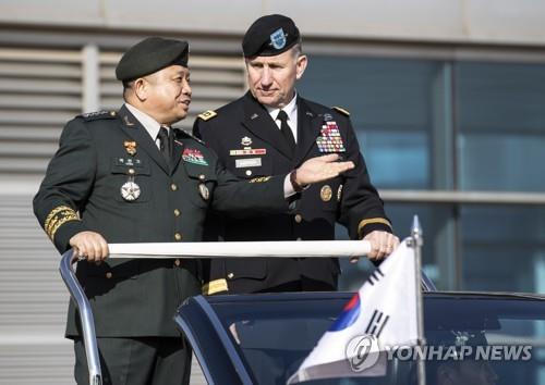 Південна Корея і США відклали військові навчання на невизначений термін через коронавірус