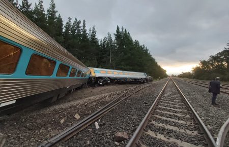 В Австралії поїзд зійшов з рейок: загинули двоє людей, є поранені