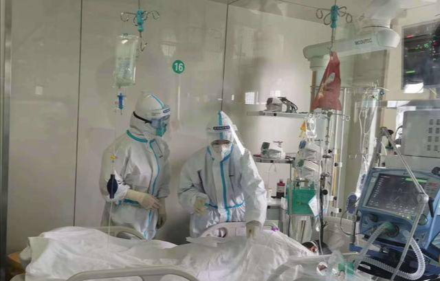 У Китаї заявили, що пік епідемії коронавірусу минув 