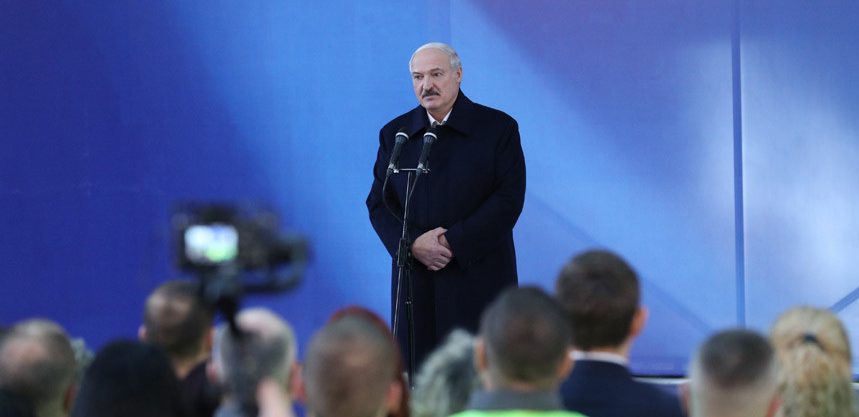 Если из РФ не будет поставлена нефть в нужных объемах, Беларусь начнет отбор из транзитной трубы — Лукашенко