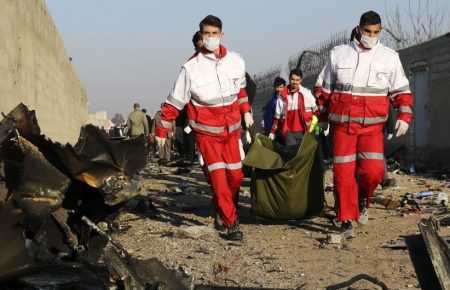 Збиття українського літака: Іран пропонує по 80 тисяч доларів для родин кожного загиблого