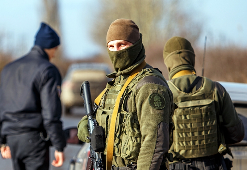 Нацгвардійці показали знищення окупантів та їхньої техніки на Луганщині (ВІДЕО)