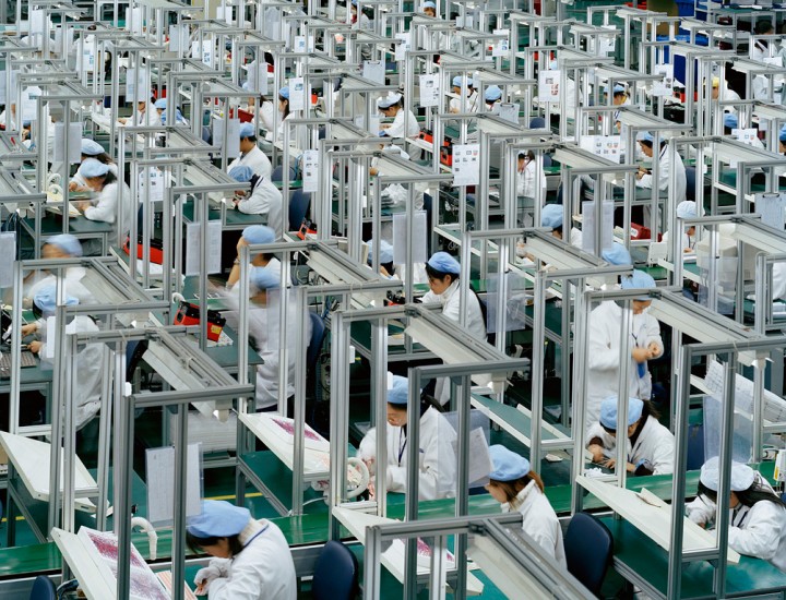 Коронавірус у Китаї: великі підприємства відновлюють роботу тільки після дозволу влади