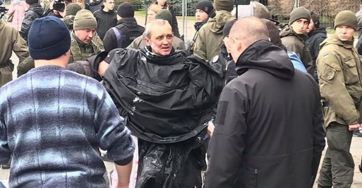 У Офиса президента мужчина совершил самоподжог У Офиса президента мужчина совершил самоподжог