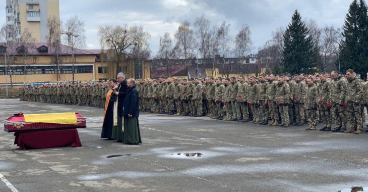 У Львові попрощалися з бійцем, який з 2014 вважався зниклим безвісти У Львові попрощалися з бійцем, який з 2014 вважався зниклим безвісти