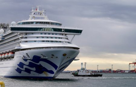 Канада евакуює своїх громадян з круїзного лайнера Diamond Princess