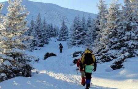 Рятувальники ввели онлайн-реєстрацію для туристів, які йдуть у гори