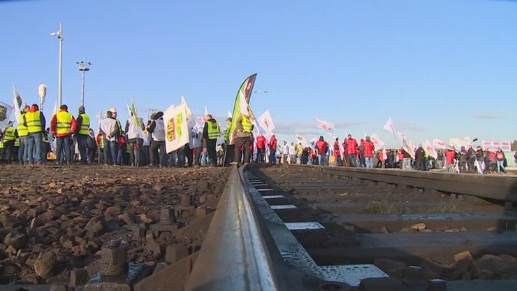 У Польщі шахтарі заблокували залізничні колії, вимагають припинити поставки вугілля з РФ