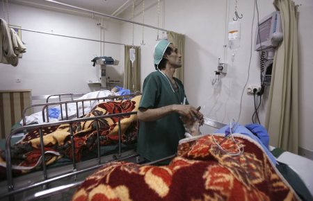 В Иране из-за коронавируса умерли два человека