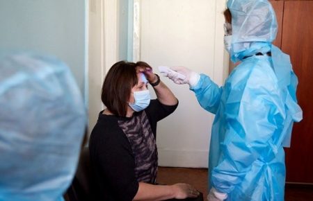 У 8 регіонів України направили німецькі тест-системи для виявлення коронавірусу