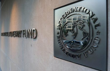 Україна розраховує на фінансування МВФ за програмами боротьби з коронавірусом