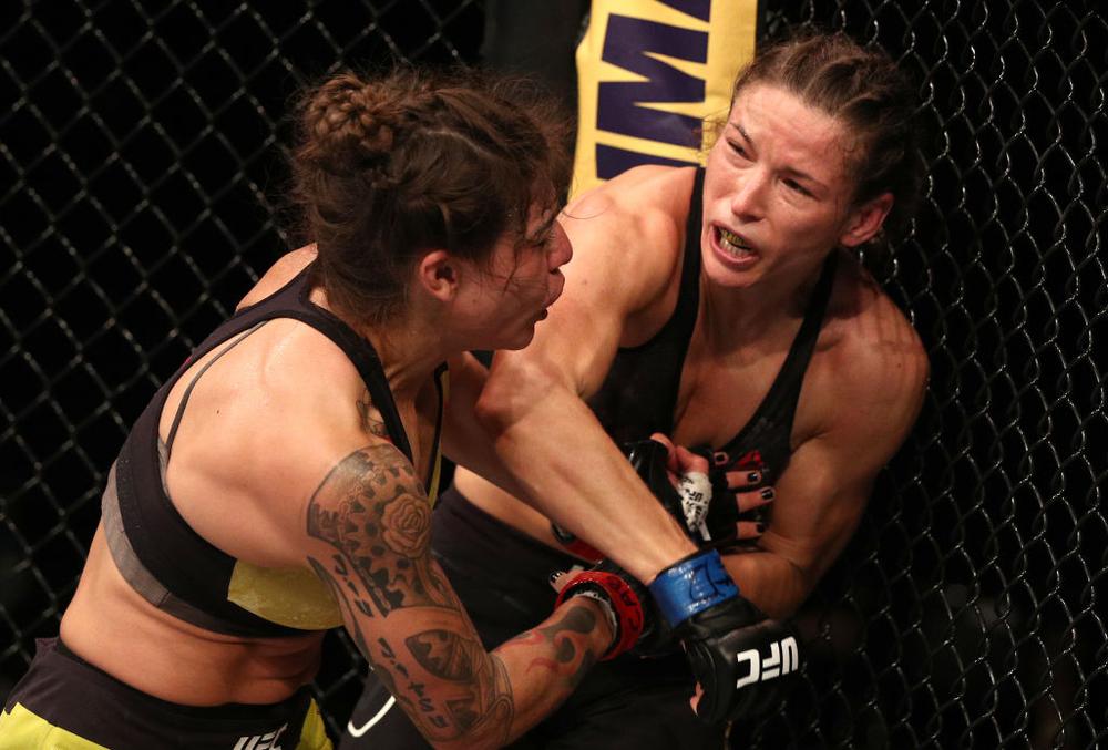 Українська бійчиня Марина Мороз перемогла бразилійку на турнірі UFC Fight Night 170