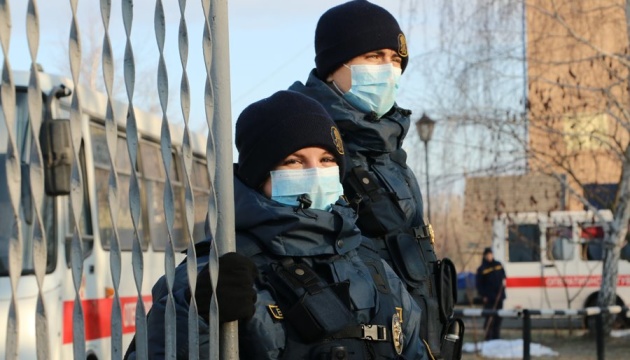 5 березня закінчується обсервація громадян у Нових Санжарах — Аваков