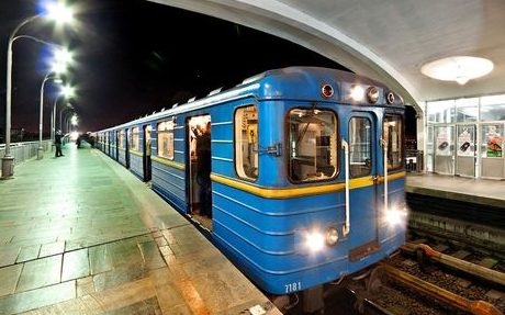 У Києві з ночі закривається метро — Кличко