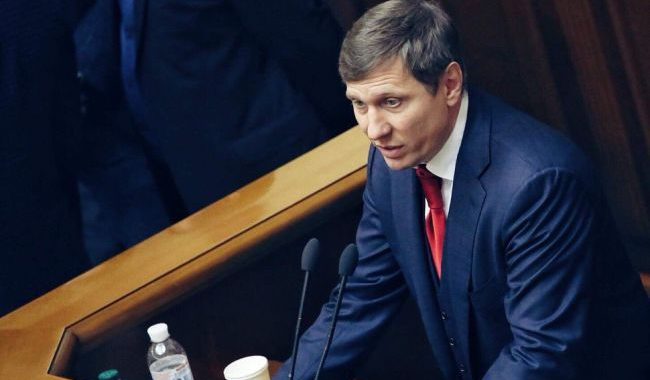 У дружини нардепа Шахова виявили коронавірус У дружини нардепа Шахова виявили коронавірус