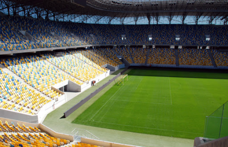 Наступні 2 матчі збірна України з футболу може зіграти при порожніх трибунах — Васильков
