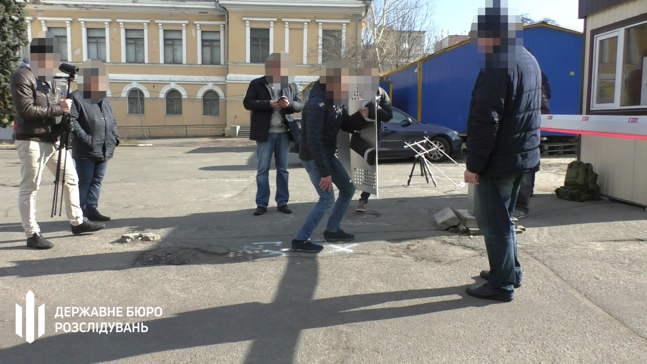 Справи Майдану: ДБР провело слідчий експеримент на Інститутській