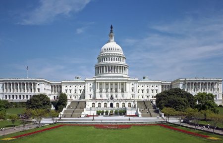 Конгрес США закрили через коронавірус