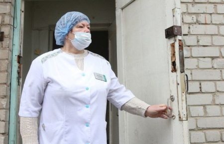 Ще двох українців госпіталізували з підозрою на коронавірус
