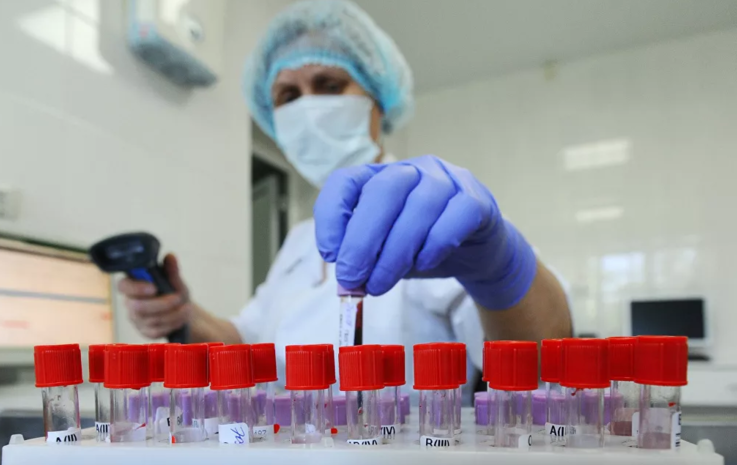 У Франції за добу померли 365 людей від коронавірусу