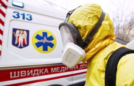 Україна працюватиме за оновленими стандартами надання меддопомоги хворим на COVID-19 — МОЗ