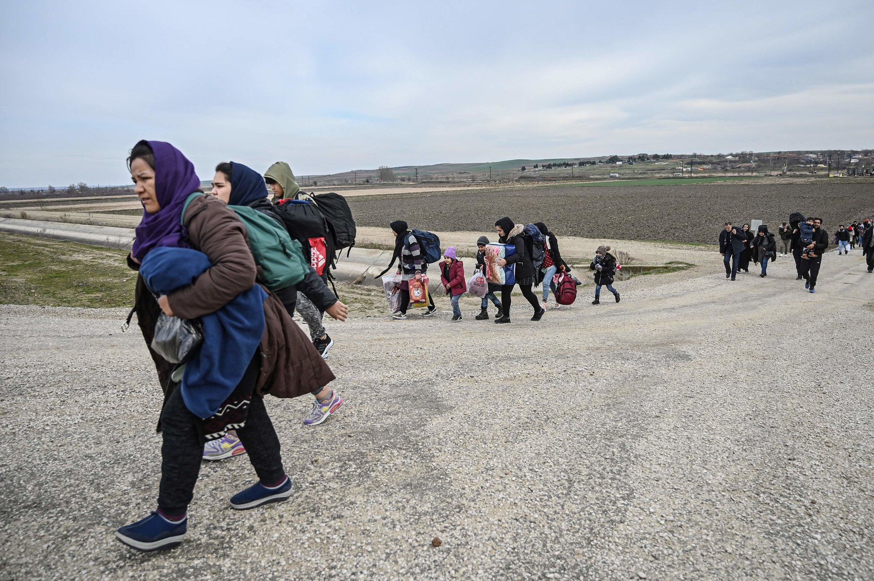 Біженці із Сирії: ЄС готовий допомогти Греції та Болгарії з охороною кордонів