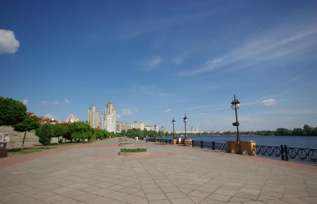 У Києві побудують новий пішохідний міст