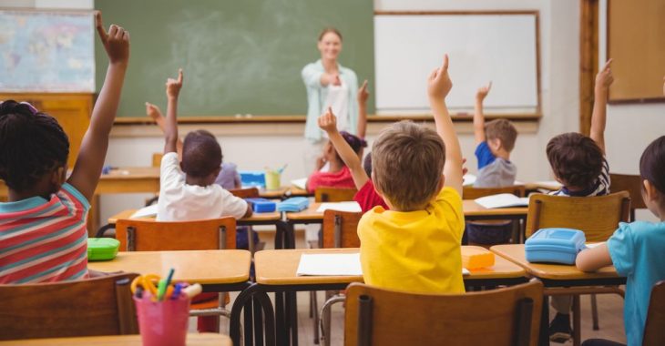 Молодые учителя со стажем до 10 лет получат выплату в 21 тыс. гривен — Минобразования