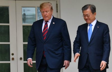 Уряд Південної Кореї на запит Трампа перевірить наявність тестів для експорту в США