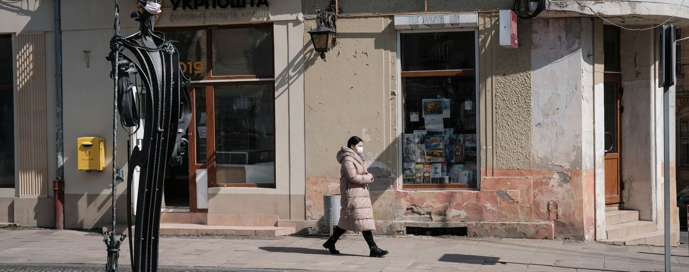 У всіх населених пунктах Чернівецької області продезінфікують вулиці У всіх населених пунктах Чернівецької області продезінфікують вулиці